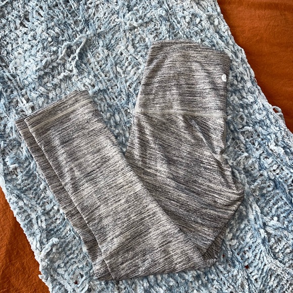 Lululemon Leggings - Picture 6 of 7